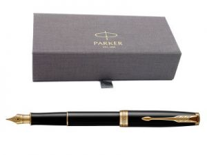 Parker SONNET GT Pióro wieczne Czarny Lacquer w eleganckim etui GRAWER